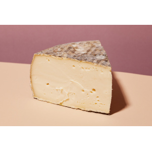 Bergkse, Tomme de Montagne d`Auvergne (A.O.C.)